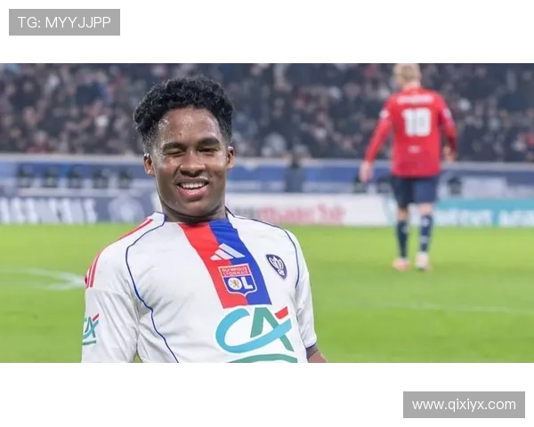 恩德里克携七人团队随行里昂