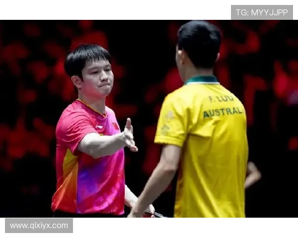 王楚钦3-0击败卢伟 晋级新加坡大满贯32强